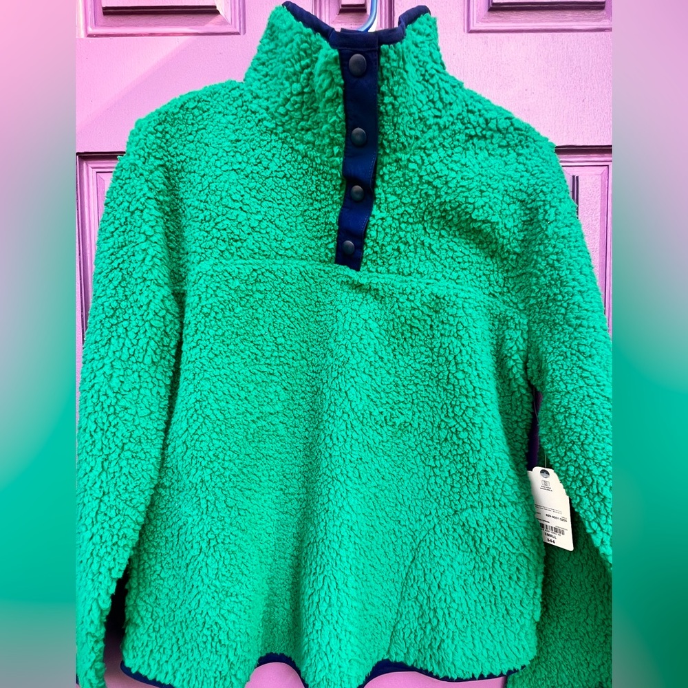 NWT St Johns bay Sherpa green pullover women’s size small